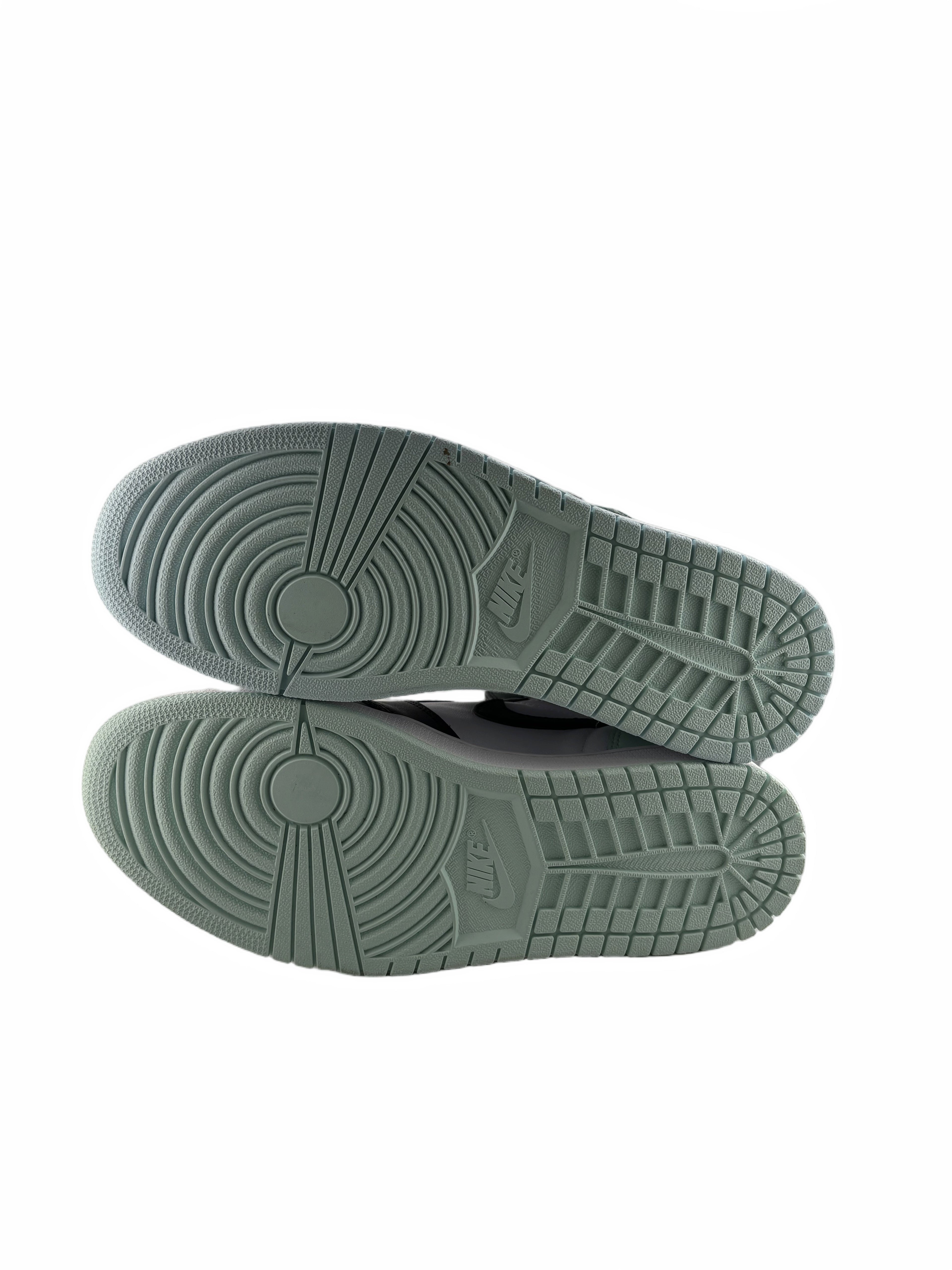 Jordan 1 Retro High Igloo