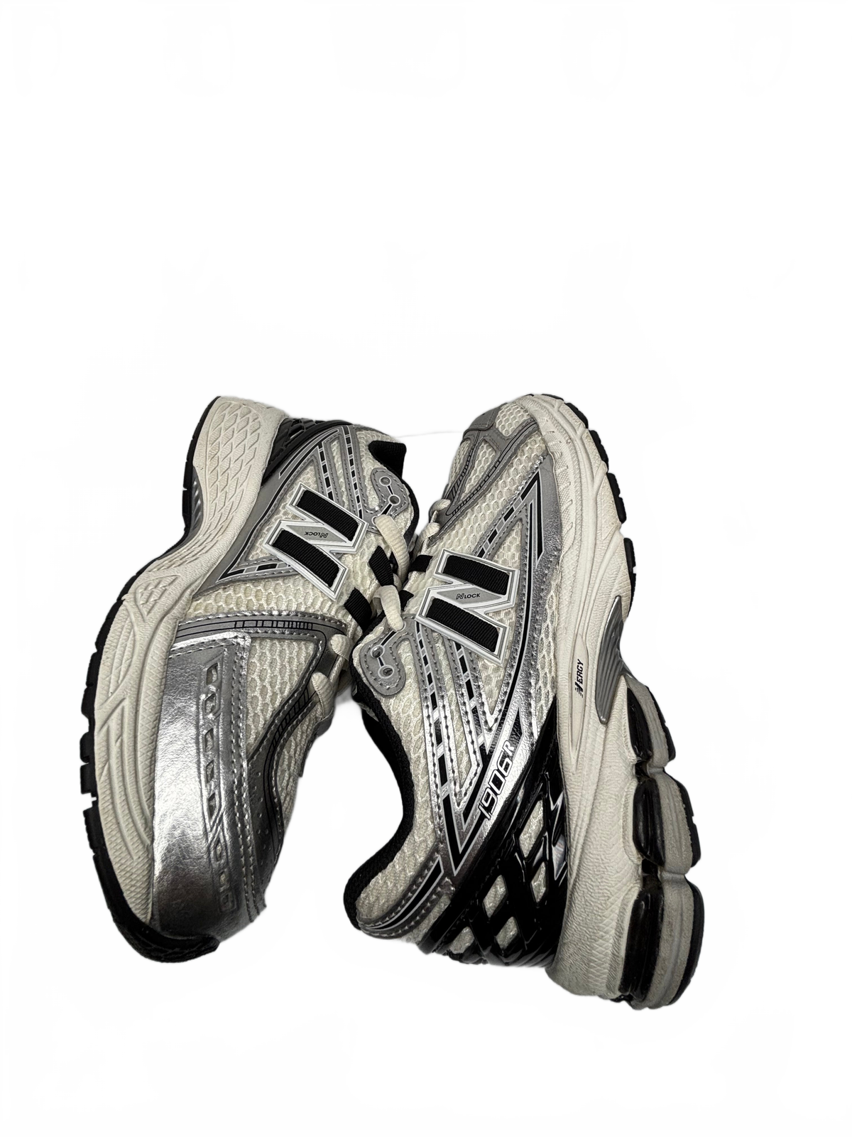 New Balance 1906R Silver Metallic Black (GS)