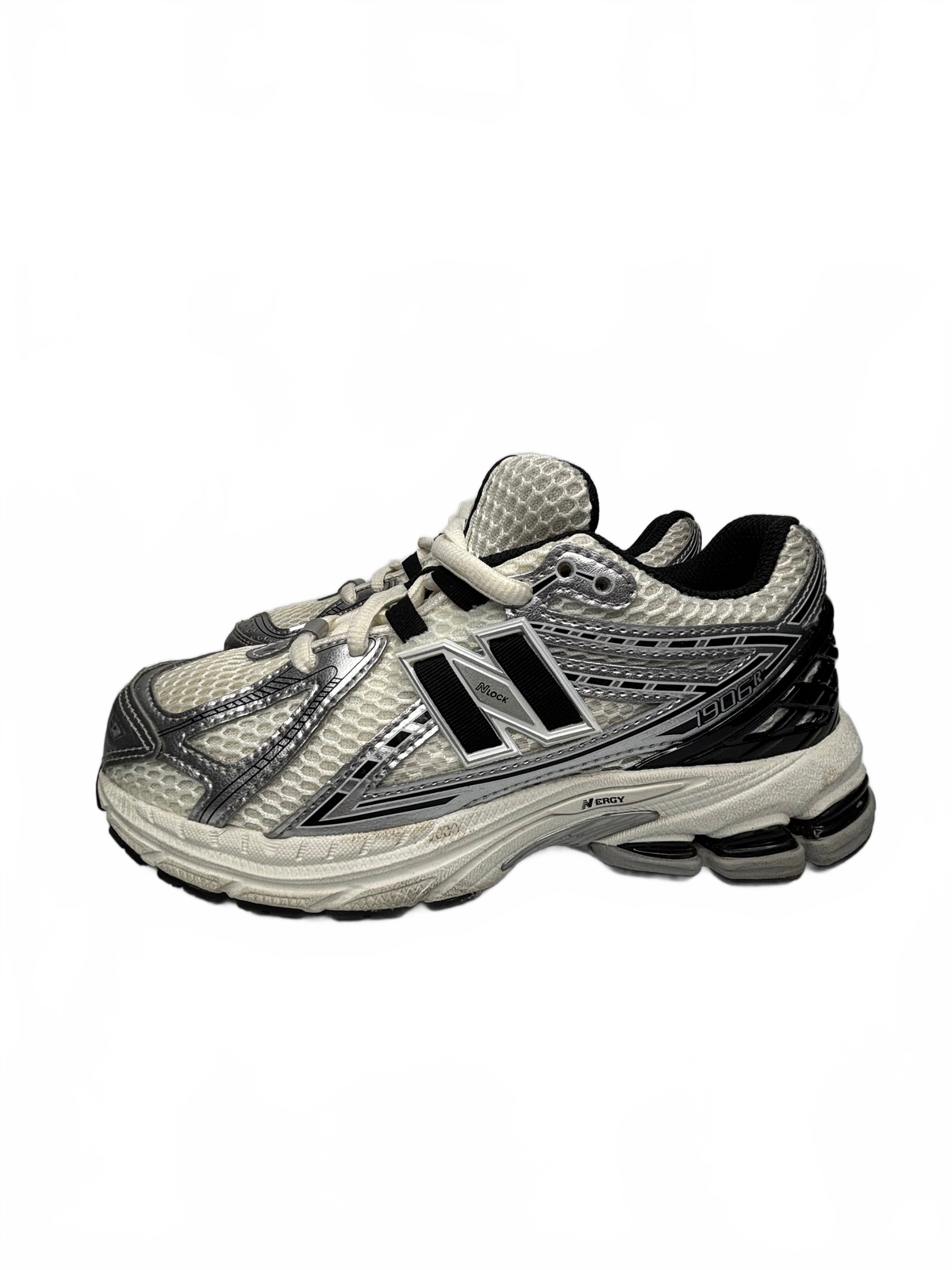 New Balance 1906R Silver Metallic Black (GS)