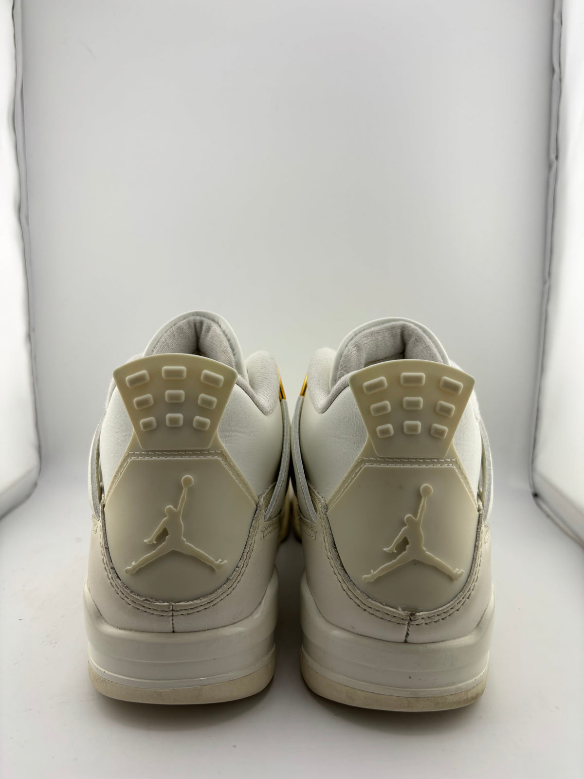 Jordan 4 Retro Metallic Gold (Women's)