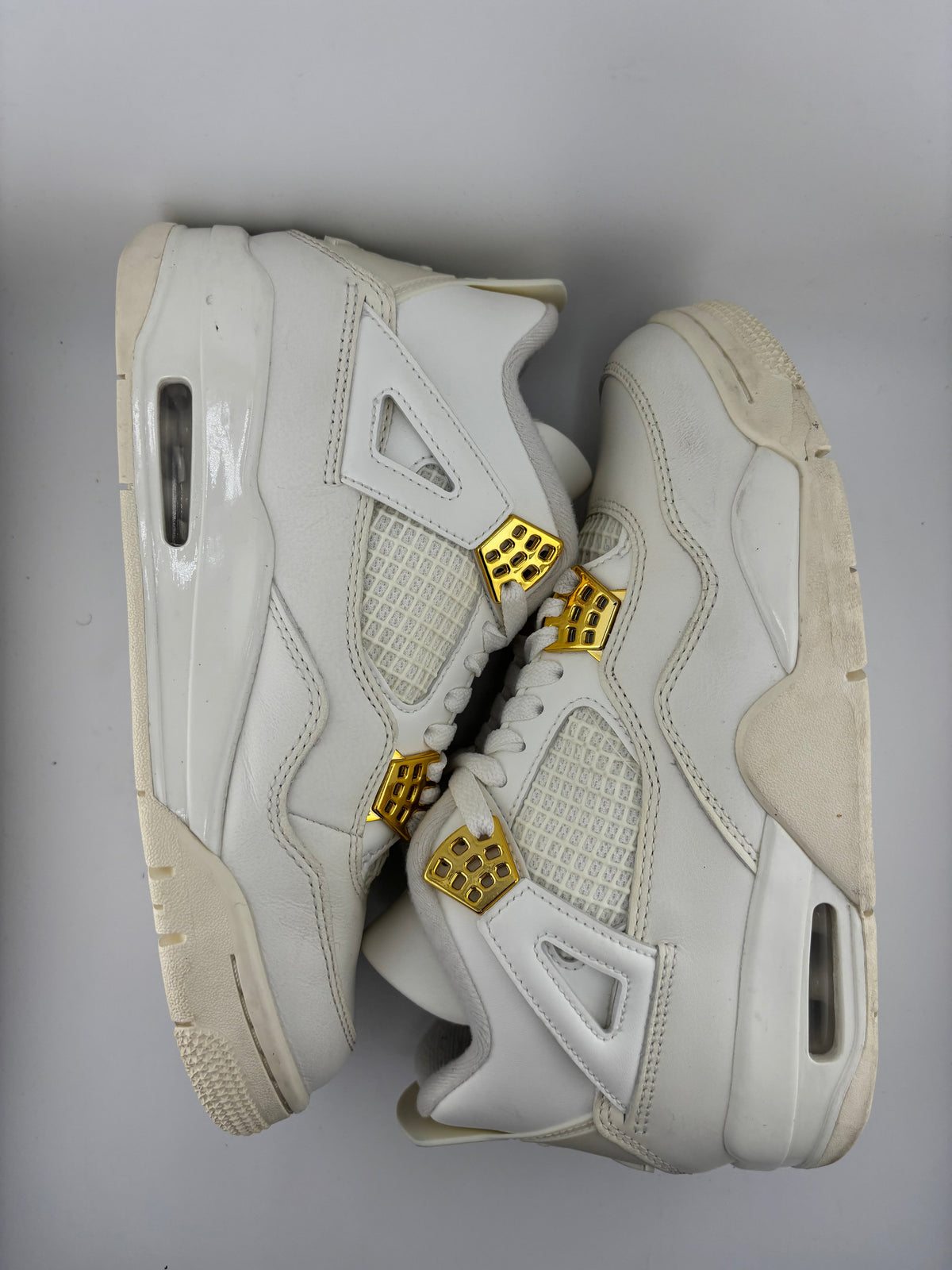 Jordan 4 Retro Metallic Gold (Women's)