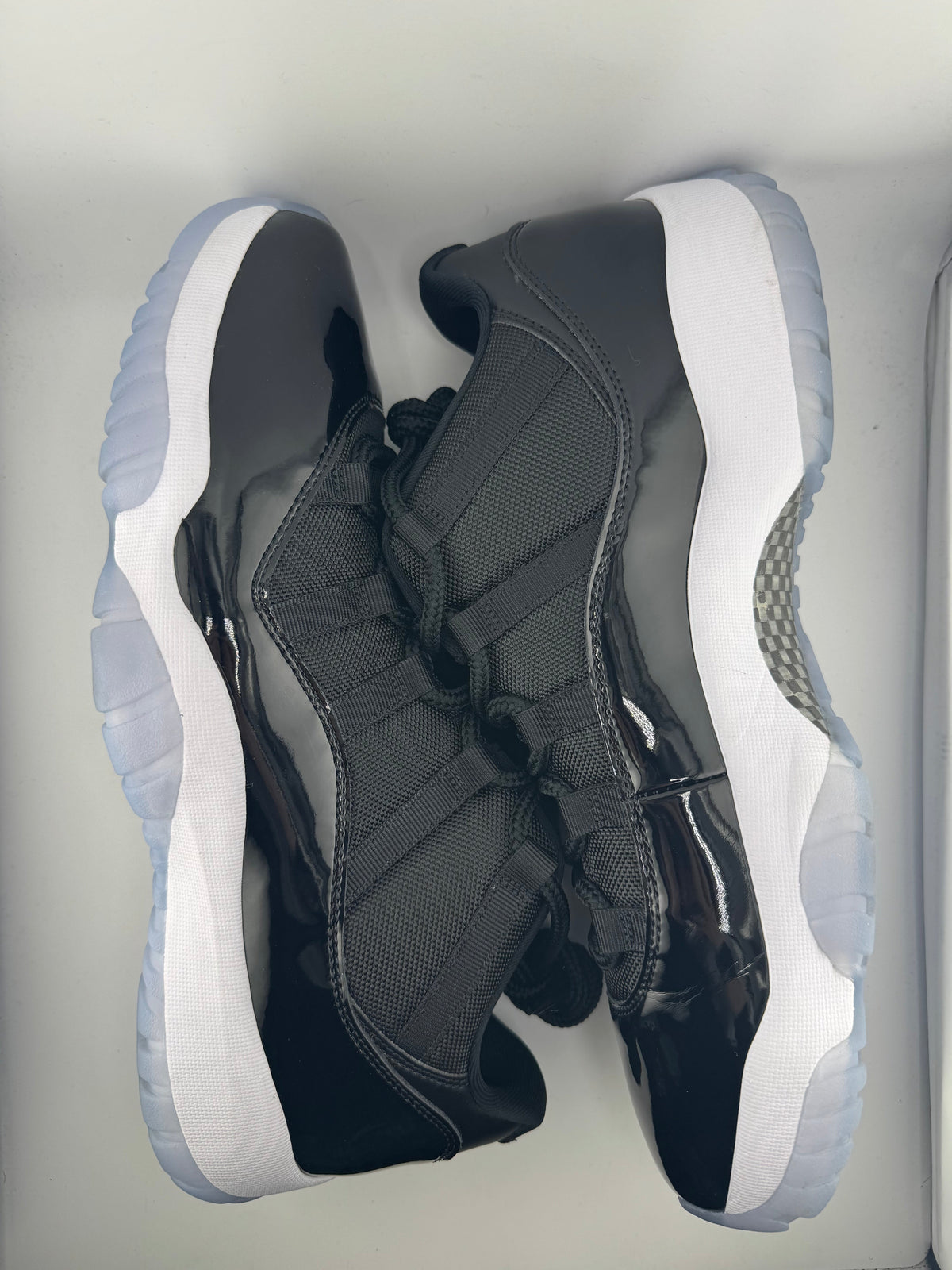Jordan 11 Retro Low Space Jam