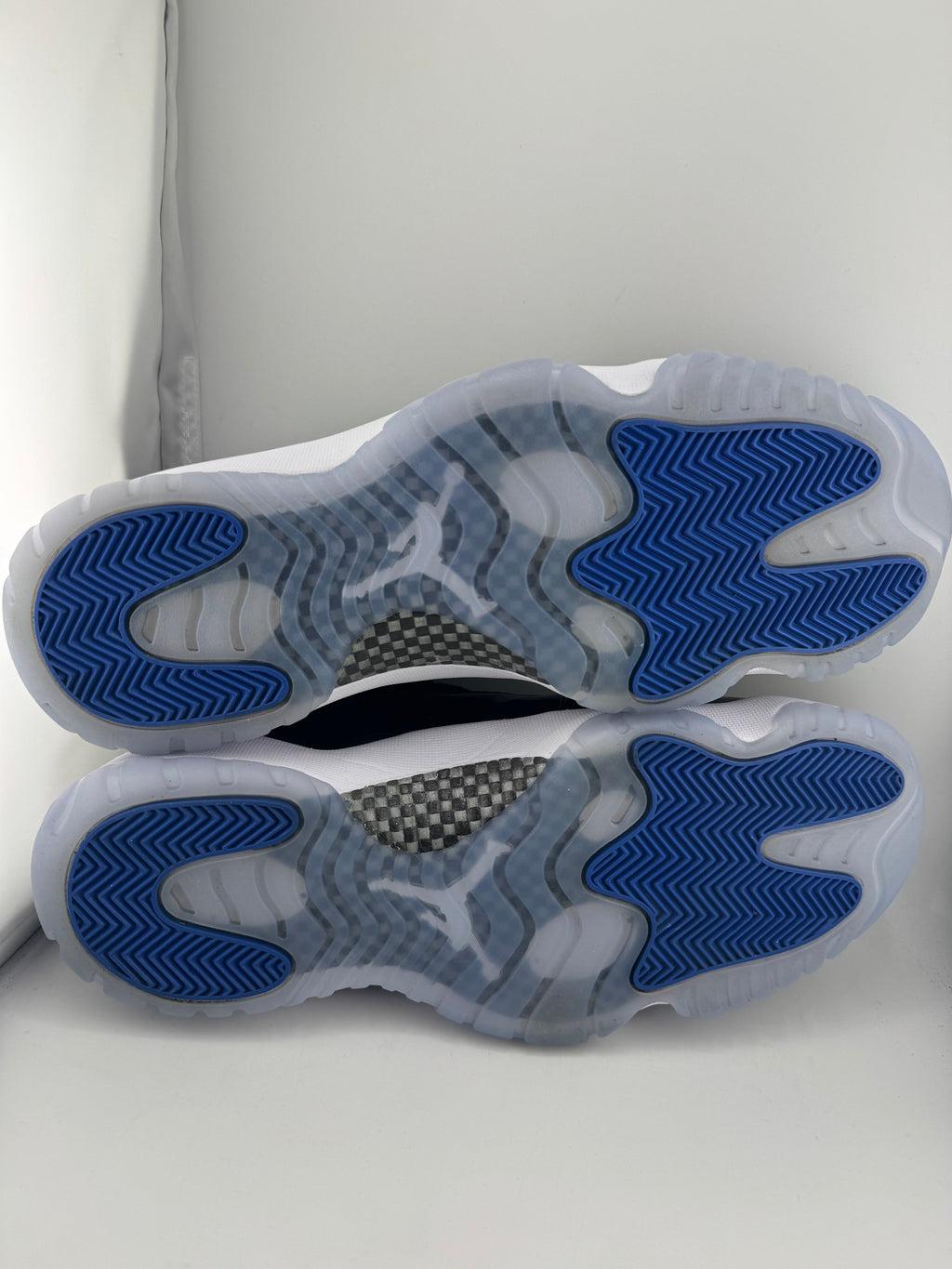 Jordan 11 Retro Low Space Jam